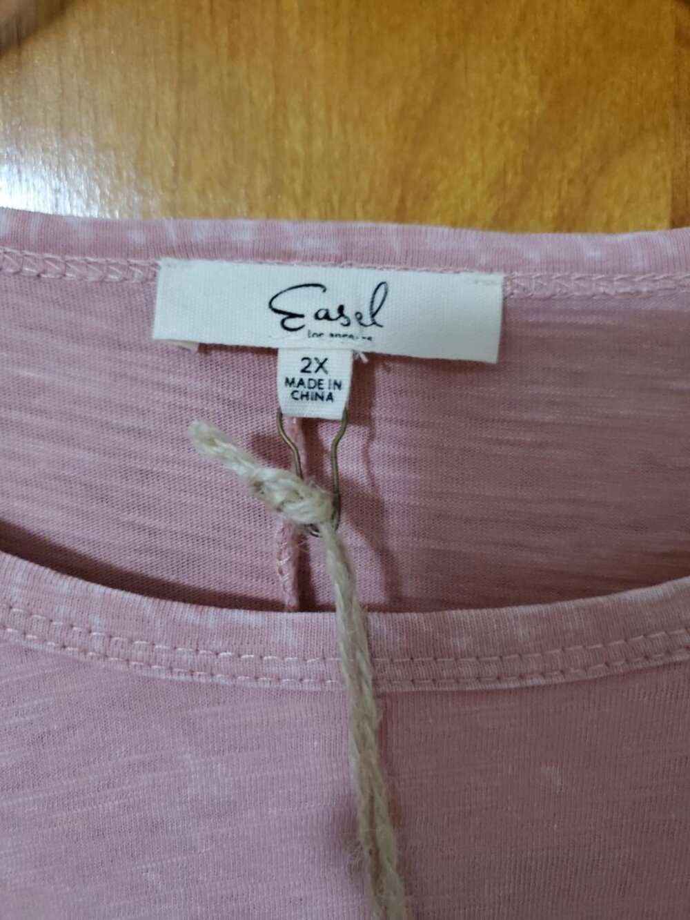 NWT Easel Women's Top - Pink - 2X - Picture 4 of 6